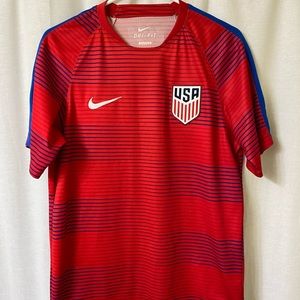 Team USA soccer jersey, size M